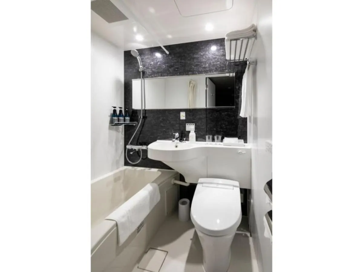 Act Hotel Shibuya - Vacation Stay 84217 Tokyo 2*,